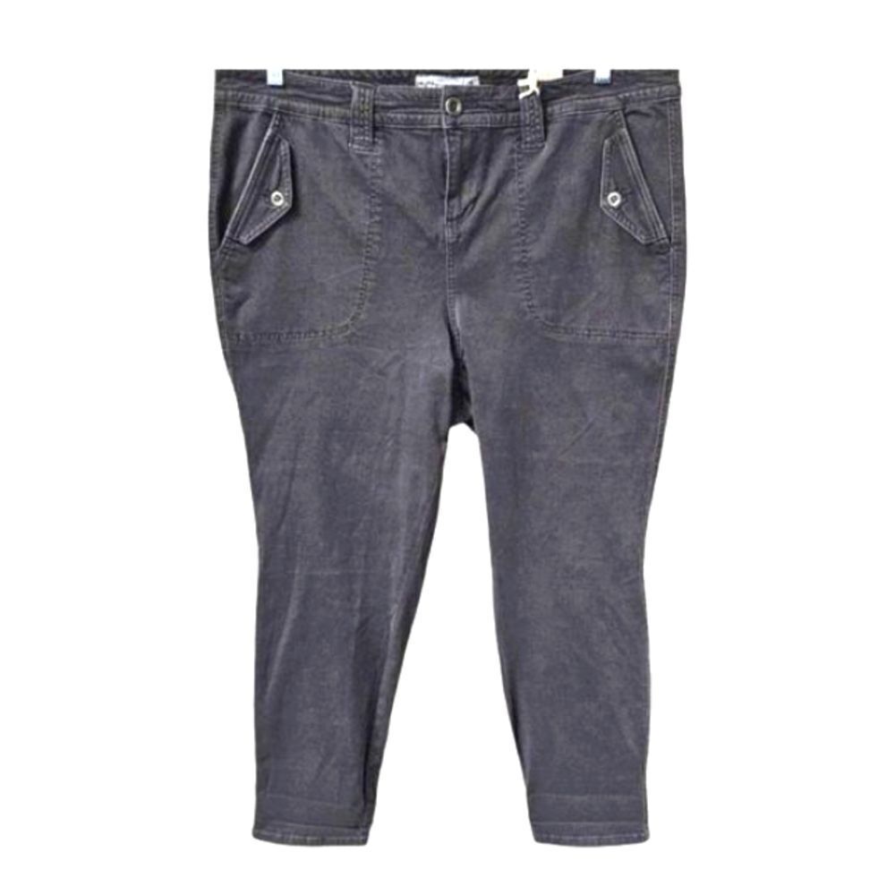 New TORRID Military Crop Charcole Black Jeans.